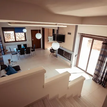 Villa Harmony Deluxe With Sea Mountain View