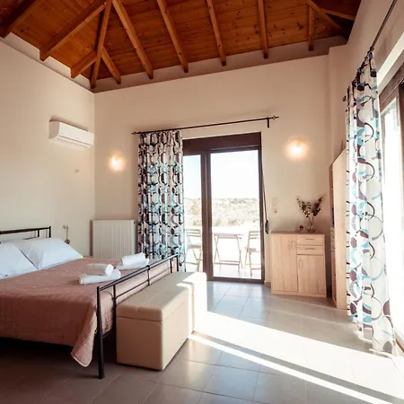 Harmony Deluxe With Sea Mountain View Villa Kambánion
